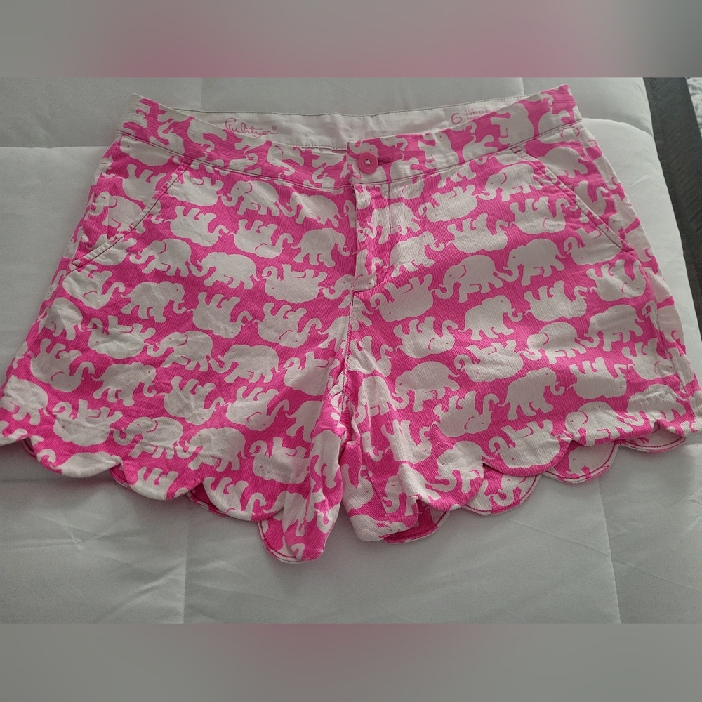 Lilly Pulitzer Pink and White Elephant Print High Waist Shorts